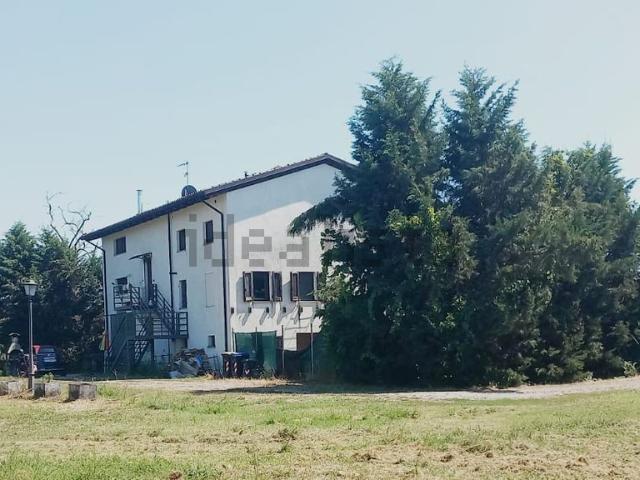 Villetta indipendente in vendita di 200 m² in Strada Bottara, 5