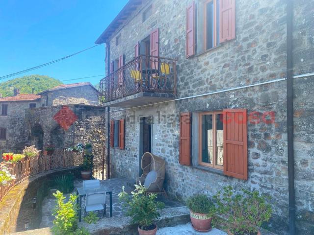 Villetta indipendente in vendita di 201 m² in Via San Matteo, 23