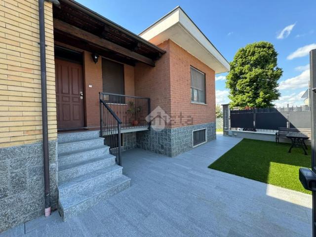 Villetta indipendente in vendita di 202 m² in Strada Freylia Mezzi, 58
