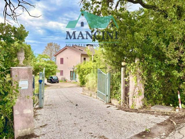 Villetta indipendente in vendita di 204 m²