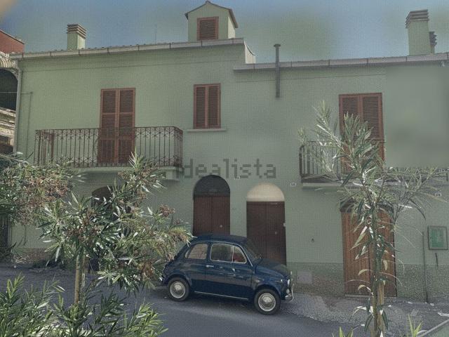 Villetta indipendente in vendita di 204 m² in Via Orientale, 38