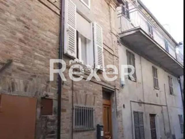 Villetta indipendente in vendita di 204 m² in Piazza Giovanni Siccone