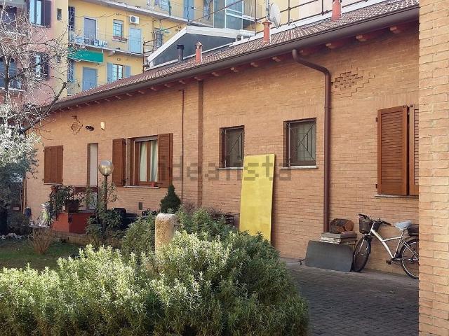 Villetta indipendente in vendita di 205 m² in Via Carlo Imbonati, 75