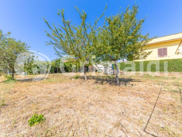 Villetta indipendente in vendita di 205 m² in Via del Sassone, 80