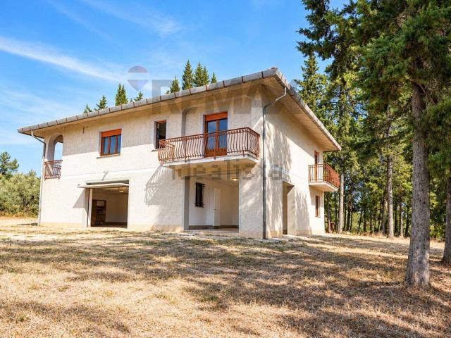 Villetta indipendente in vendita di 205 m² in Via Fonte delle Cave