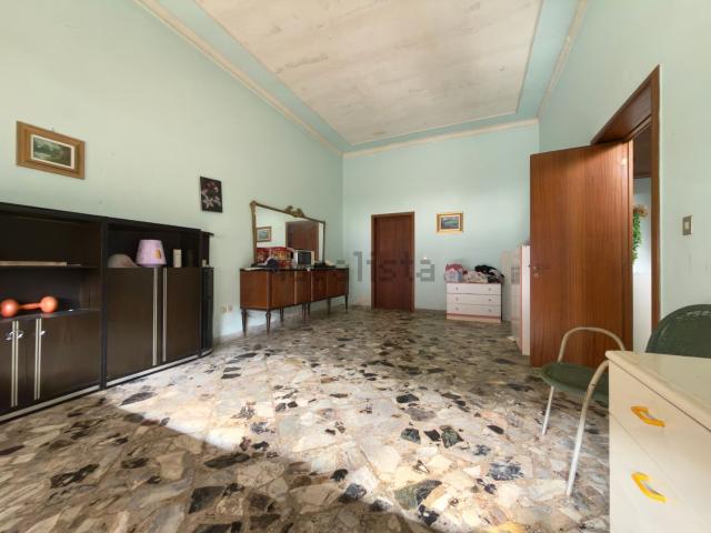 Villetta indipendente in vendita di 205 m² in Via V. D. Palumbo, 39