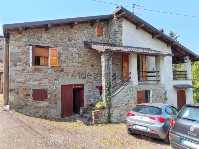 Villetta indipendente in vendita di 205 m² in Località Roncole
