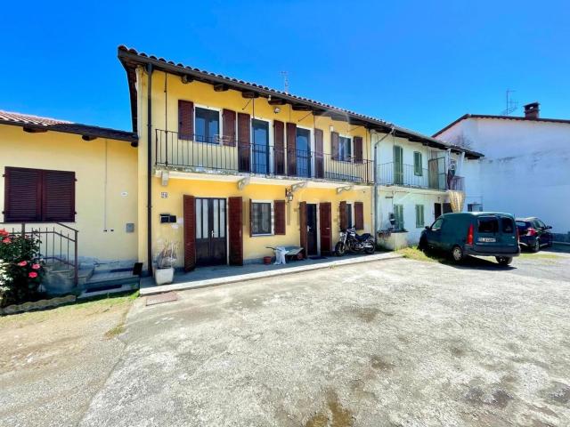 Villetta indipendente in vendita di 205 m² in Strada Mormoré, 24