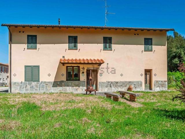 Villetta indipendente in vendita di 205 m² in Strada Provinciale 50