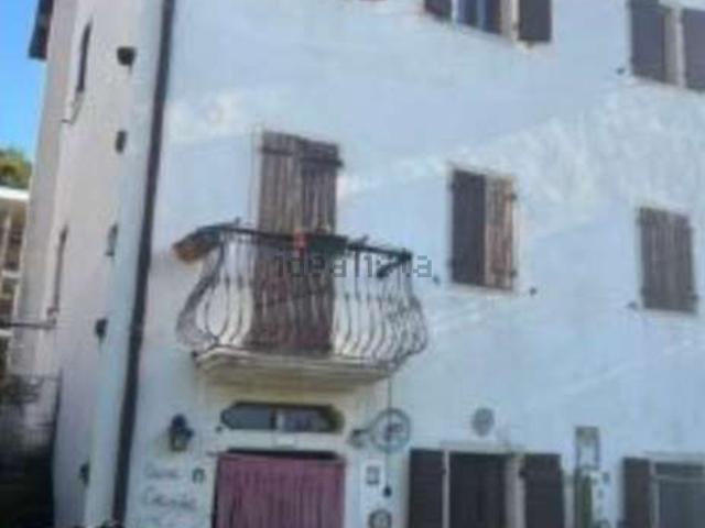 Villetta indipendente in vendita di 206 m² in Via Giulio de Filip