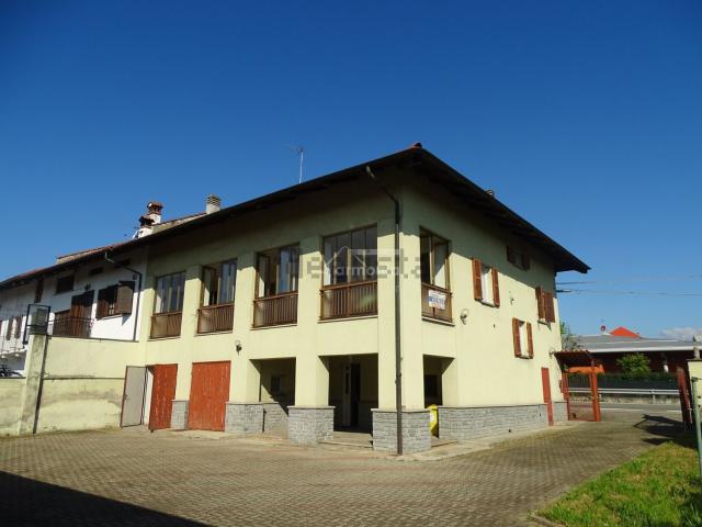 Villetta indipendente in vendita di 206 m² in Via Stura, 3