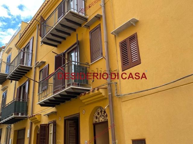 Villetta indipendente in vendita di 206 m² in Vico Giuffrè Sarino, 14