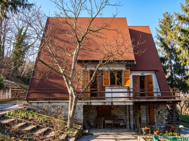 Villetta indipendente in vendita di 206 m² in Località Capoluogo, 10
