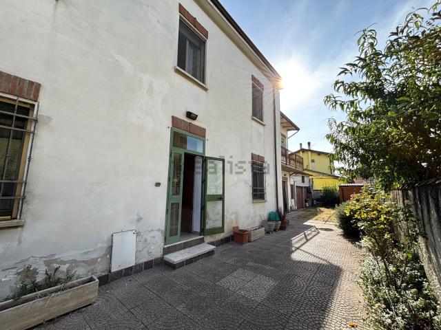 Villetta indipendente in vendita di 207 m² in Via Camillo Chizzolini, 11