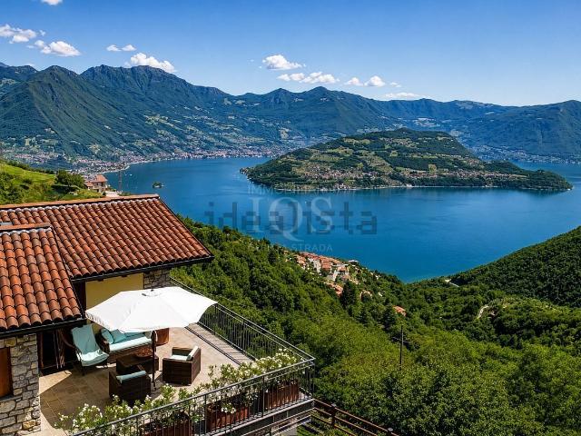 Villetta indipendente in vendita di 207 m² in Via San Rocco, 24