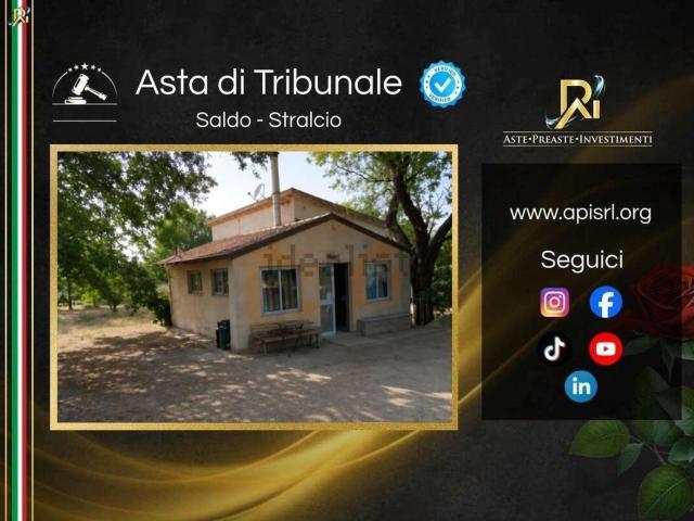 Villetta indipendente in vendita di 207 m² in Contrada Leonessa