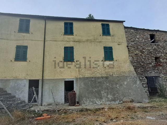 Villetta indipendente in vendita di 207 m² in Frazione CARANZA SNC
