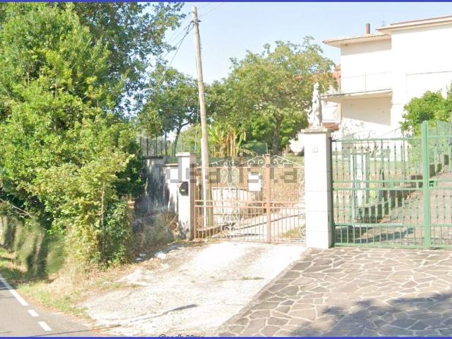 Villetta indipendente in vendita di 207 m² in Località Piternis, 19