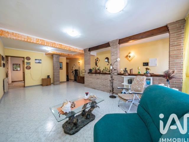 Villetta indipendente in vendita di 207 m² in Piazza Garibaldi