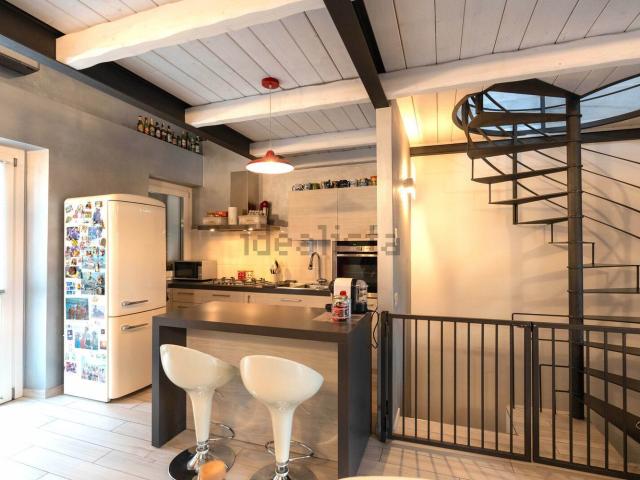 Villetta indipendente in vendita di 208 m² in Via Marini
