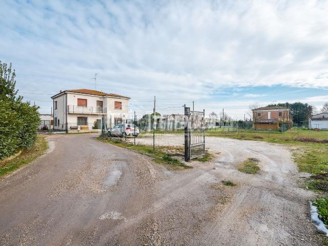 Villetta indipendente in vendita di 208 m² in Via Saldone, 81