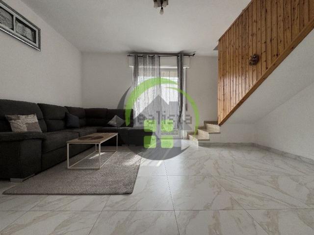 Villetta indipendente in vendita di 209000 m²