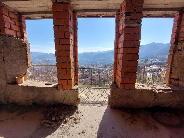 Villetta indipendente in vendita di 209 m² in Via Navezze, 1