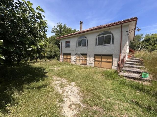 Villetta indipendente in vendita di 209 m² in Via Vecchia Sferracavallo