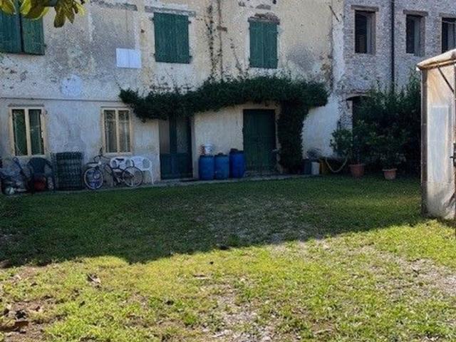Villetta indipendente in vendita di 210 m²