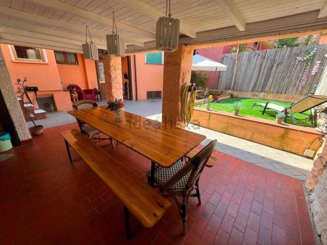 Villetta indipendente in vendita di 210 m²