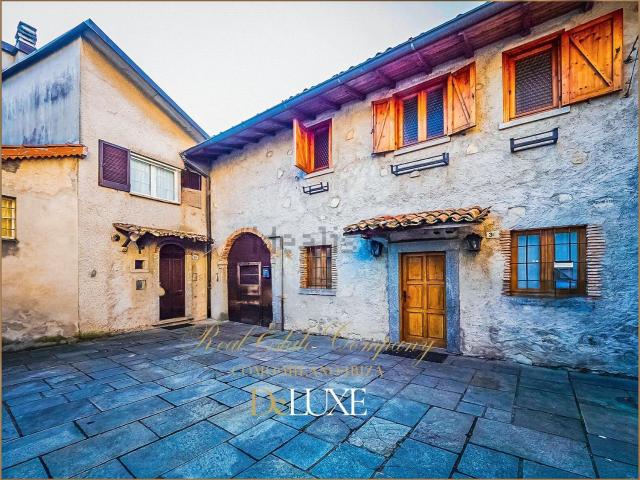 Villetta indipendente in vendita di 210 m²