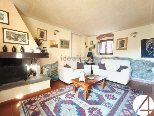 Villetta indipendente in vendita di 210 m²