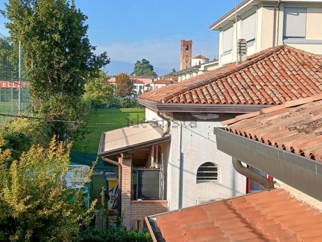 Villetta indipendente in vendita di 210 m² in Via Giacomo Matteotti