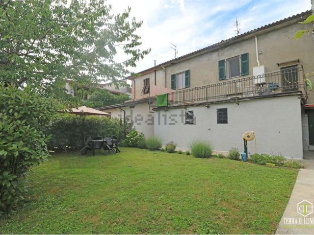 Villetta indipendente in vendita di 210 m² in Via della Repubblica