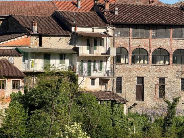 Villetta indipendente in vendita di 210 m² in Via Edoardo Cervetti, 18