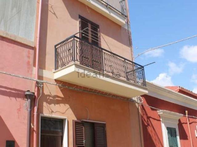Villetta indipendente in vendita di 210 m² in Via Mancini