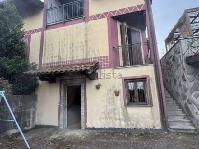 Villetta indipendente in vendita di 210 m² in Via Schiappina, 6