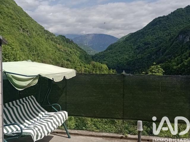 Villetta indipendente in vendita di 210 m² in Via Piave, 15