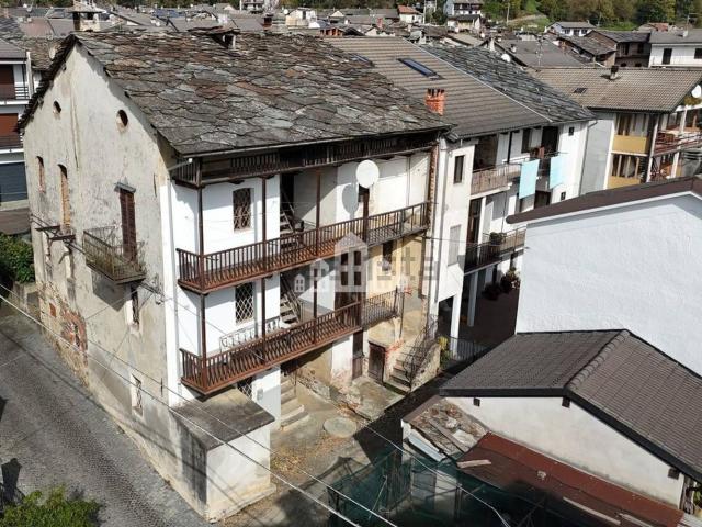 Villetta indipendente in vendita di 210 m² in Via Pietro Bossatti, 18
