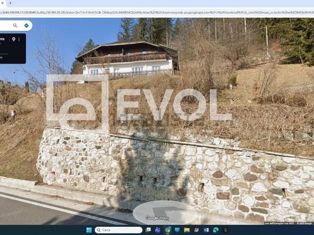 Villetta indipendente in vendita di 210 m² in Via Romana, 76