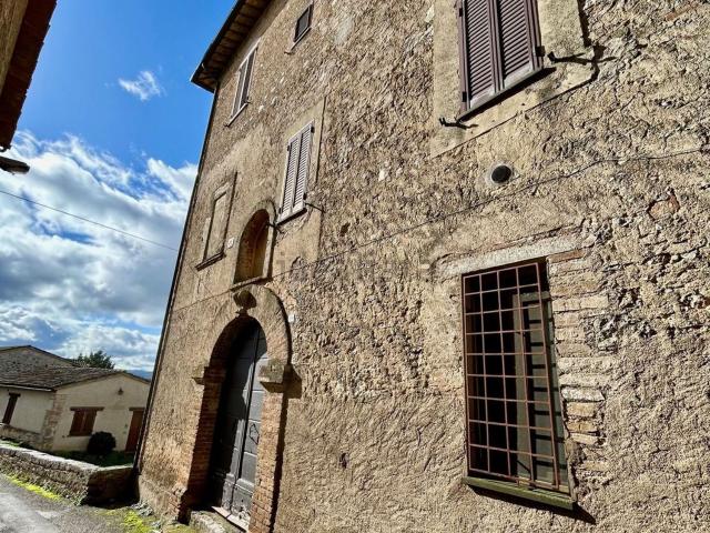 Villetta indipendente in vendita di 210 m² in Località Raggio, 11