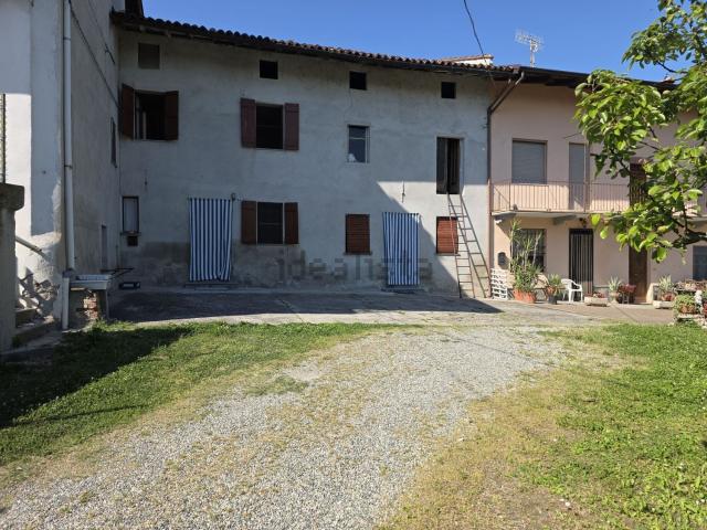 Villetta indipendente in vendita di 212 m² in Via San Sebastiano, 64