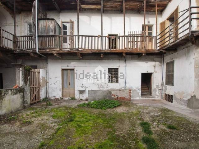 Villetta indipendente in vendita di 212 m² in Via Poletto, 6