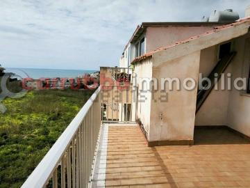 Villetta indipendente in vendita di 213 m² in Via F. Da Rimini, 38