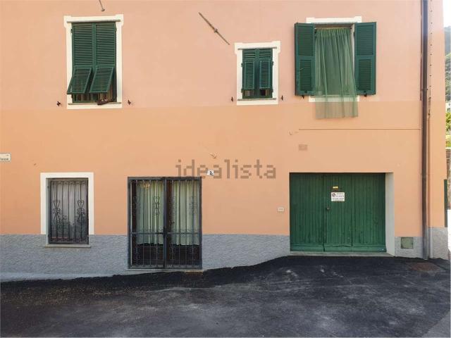 Villetta indipendente in vendita di 213 m² in Via Provinciale, 29