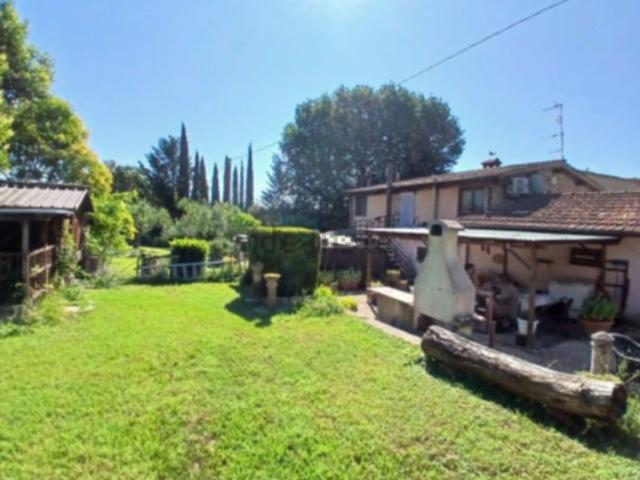 Villetta indipendente in vendita di 213 m² in Località rigolino, 44