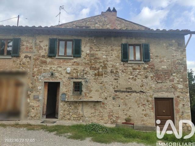 Villetta indipendente in vendita di 214 m² in Via Cassia per Firenze, 45