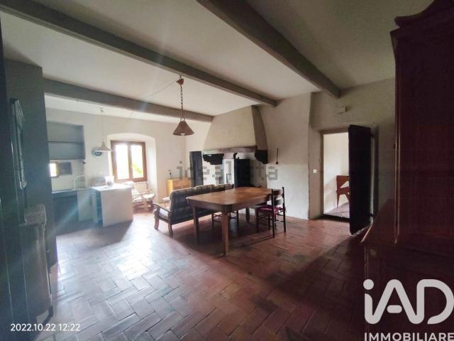 Villetta indipendente in vendita di 214 m² in Via Cassia per Firenze, 45
