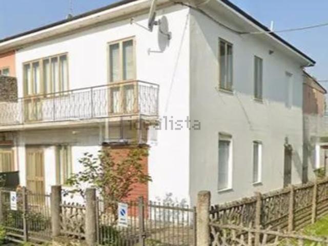 Villetta indipendente in vendita di 214 m² in Via Domenico Rambaldi, 48