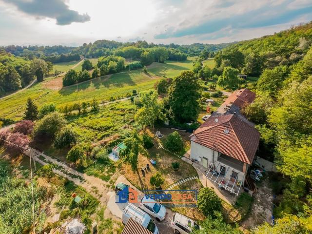 Villetta indipendente in vendita di 214 m² in Località Sessant, 170